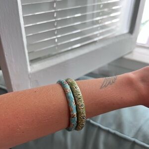 Vintage Floral Bangle Bracelets
